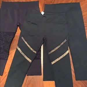 3 pairs of Fabletics Cropped/Capri leggings